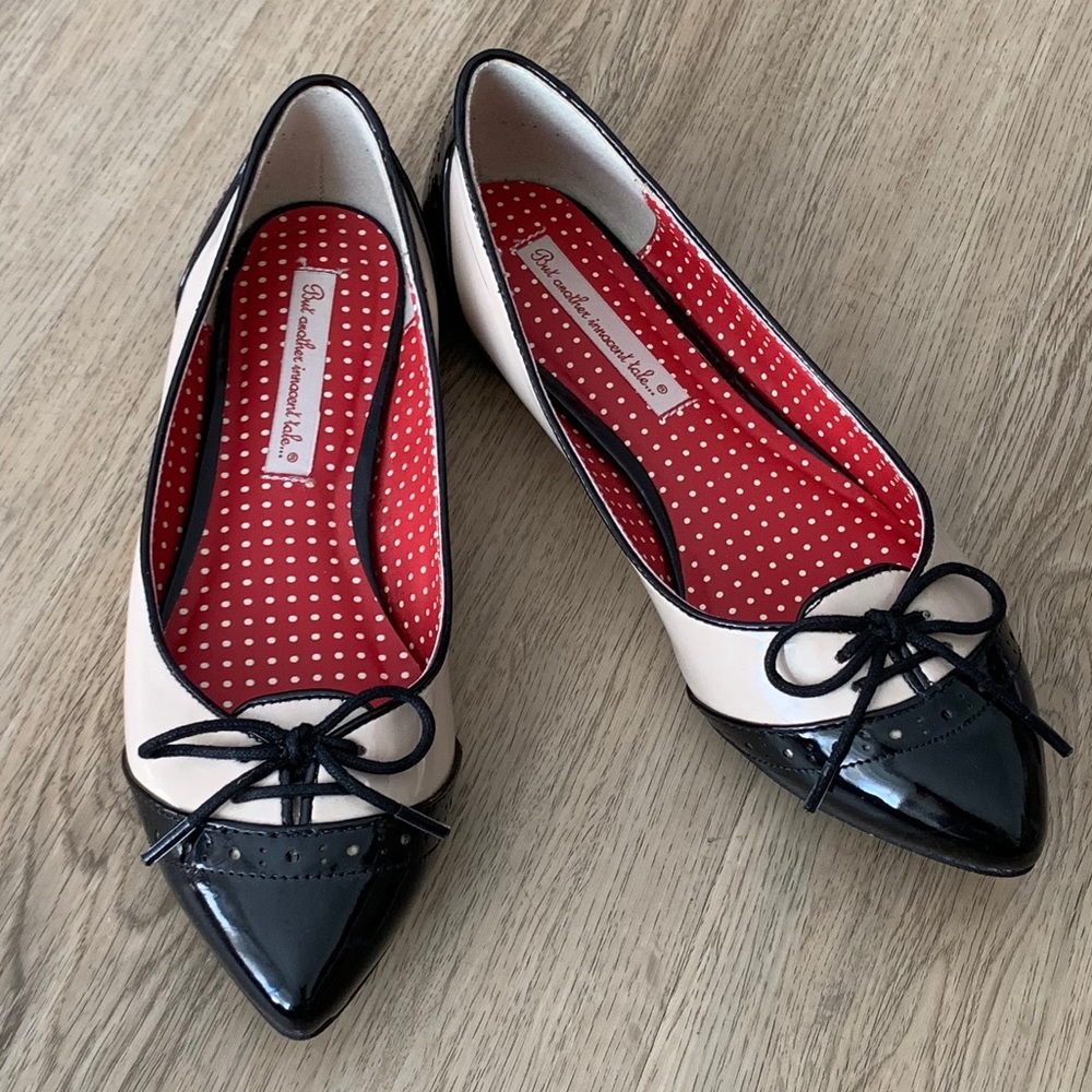 BAIT Footwear Black Gloria Flats 7.5